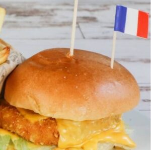 Capture d’écran 2025-12-09 121337 SOLO CHICKEN BURGER