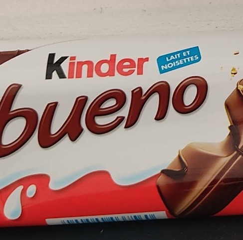 KINDER BUENO🍫